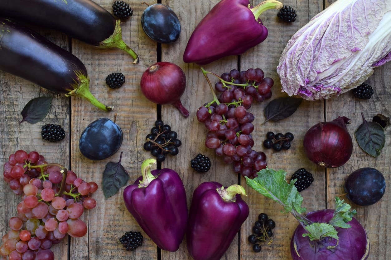 Du violet dans l’assiette, du bien dans les cellules ?