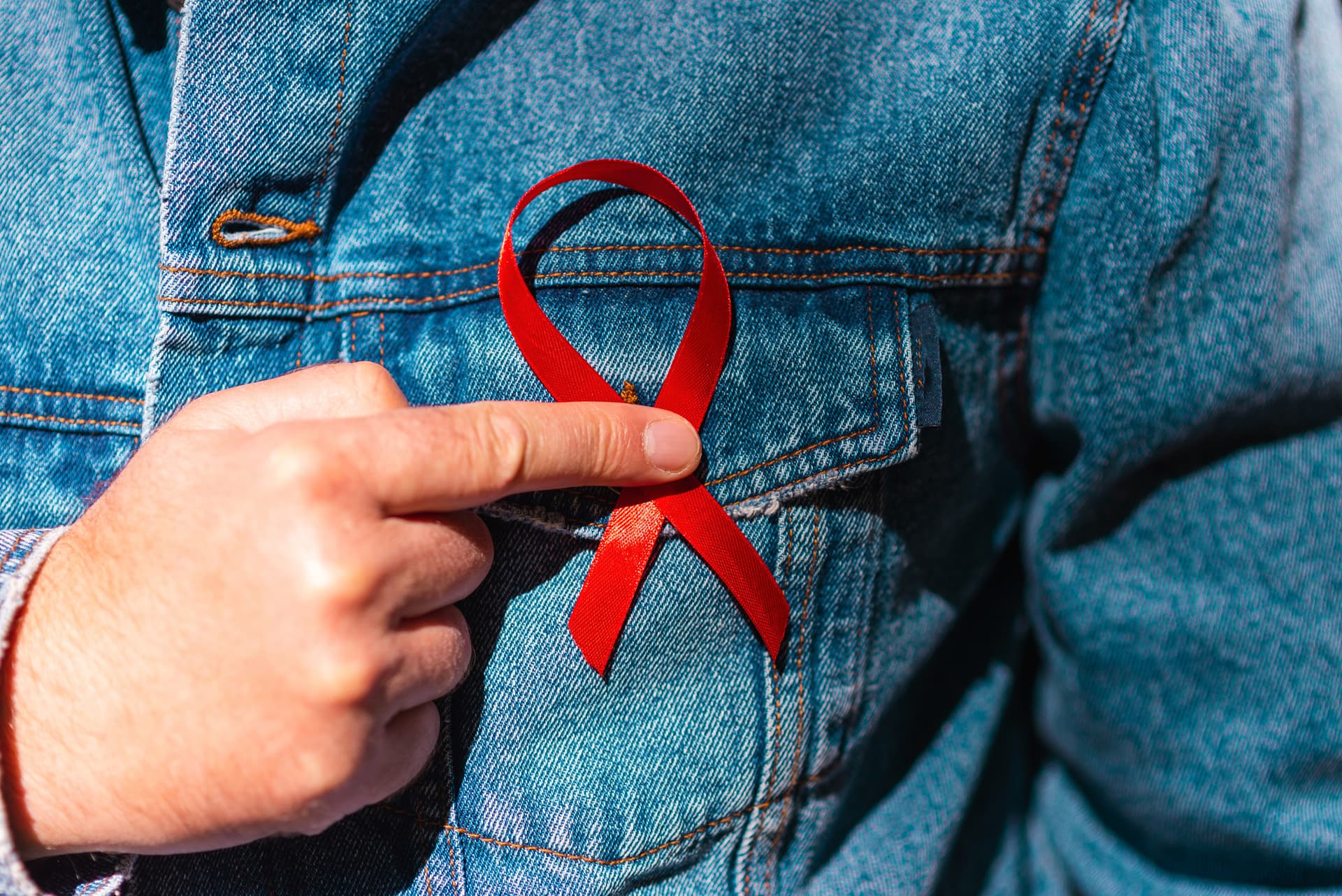 VIH et immunité innée : Comment les réponses précoces façonnent l’évolution des réservoirs viraux