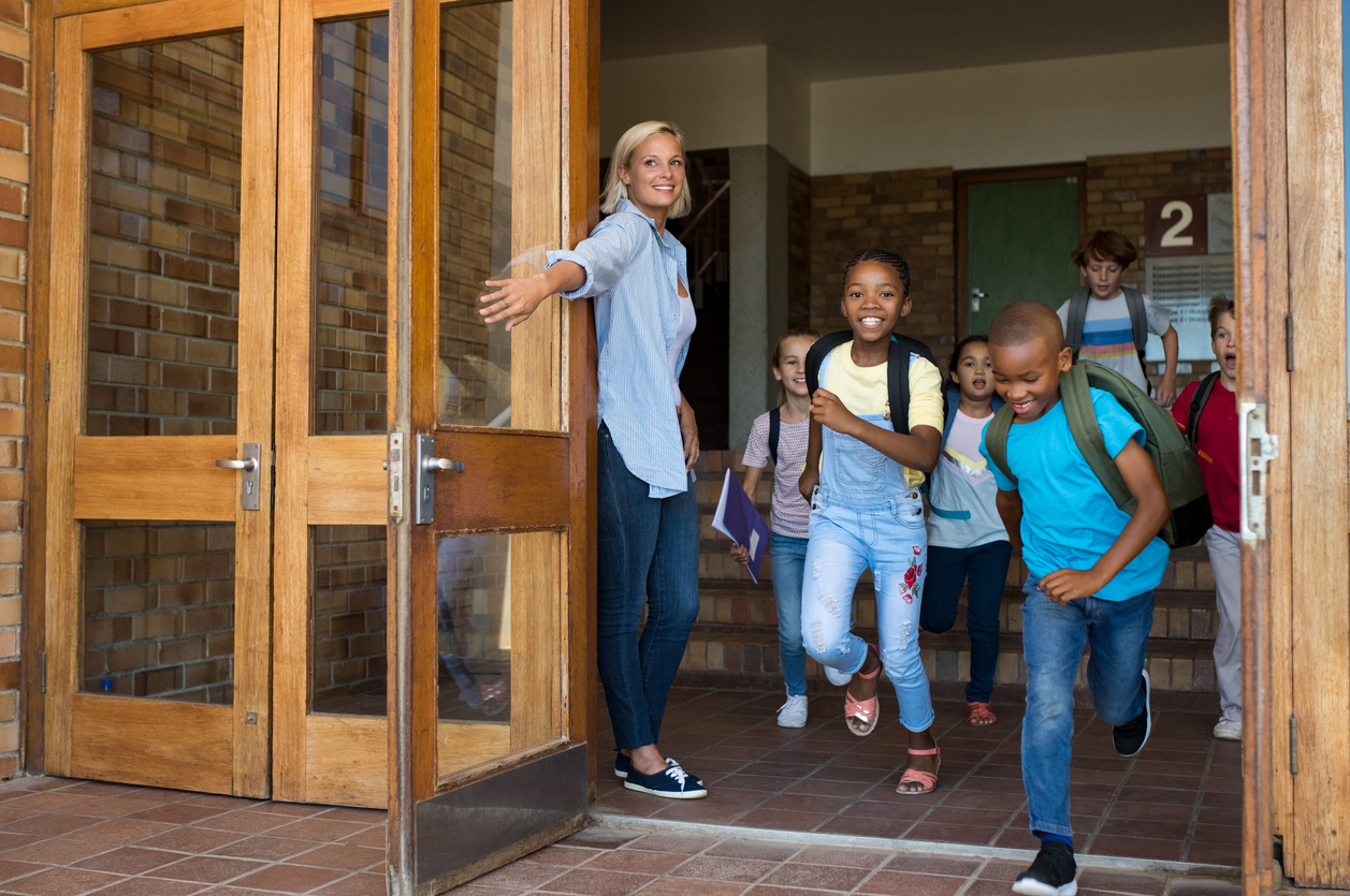 Break scolaire, coup de pouce mental : l'été au service du bien-être des enfants Break scolaire, coup de pouce mental : l'été au service du bien-être des enfants
