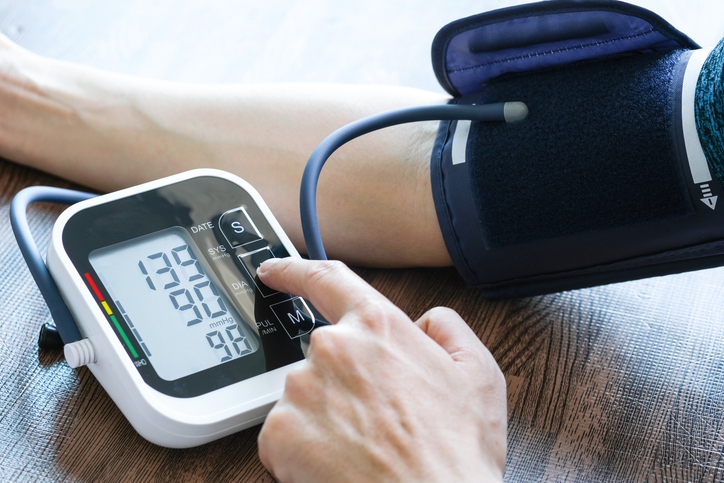 Arterial hypertension: radar blood pressure monitors for greater accuracy