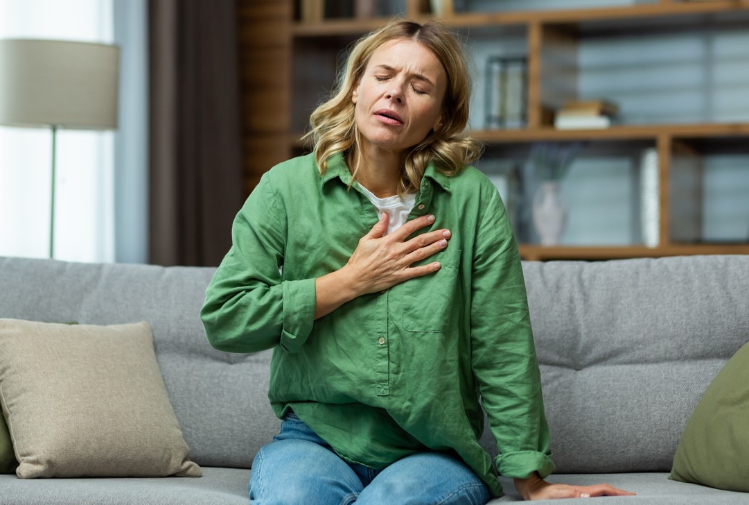 Pneumothorax: surgery or patience?