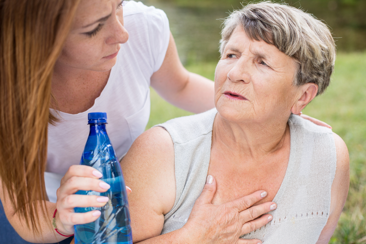 Outdoor temperature and severe hyponatremia: a growing threat in the age of climate change Outdoor temperature and severe hyponatremia: a growing threat in the age of climate change