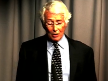 Dietary manipulation, prebiotics and probiotics and the microbiome