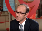 Insuffisant cardiaque à FE altérée traité : faut-il tout combiner d'emblée ?