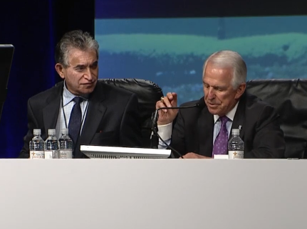 Les interventions de fronde mi-urétrales rétropubiennes sont-elles sûres et efficaces pour les patients atteints de troubles mictionnels ?