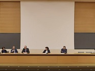 Le repositionnement de molécules : opportunité pour les maladies rares et les E. du médicament ? Le repositionnement de molécules : opportunité pour les maladies rares et les E. du médicament ?