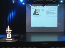 Actualités internationales 2013 - Oncologie Actualités internationales 2013 - Oncologie