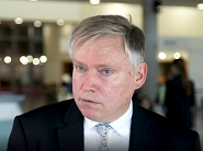 SB8: a bevacizumab biosimilar for NSCLC