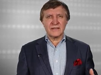 Size Matters for Journal Social Media. Plastic Surgery Hot Topics with Rod J. Rohrich, MD Size Matters for Journal Social Media. Plastic Surgery Hot Topics with Rod J. Rohrich, MD