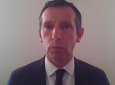 Targeted therapy versus standards of care in metastatic NSCLC