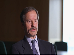 Temps Forts de l'ECE - A.J. van der Lely Interviewe Lewis C. Cantley à propos de son intervention sur la PI 3-Kinase